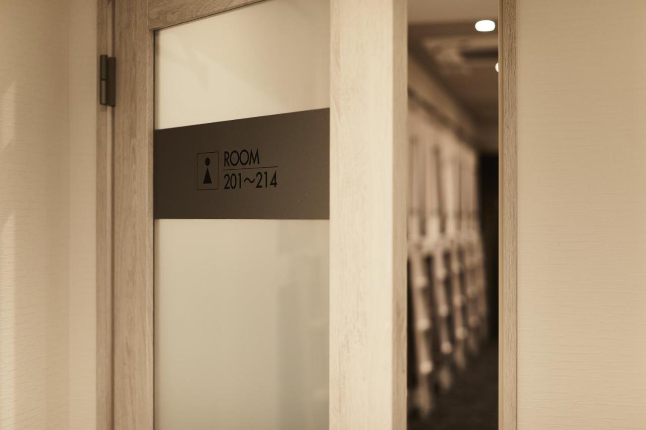 Hotel The Rock Osaka Buitenkant foto